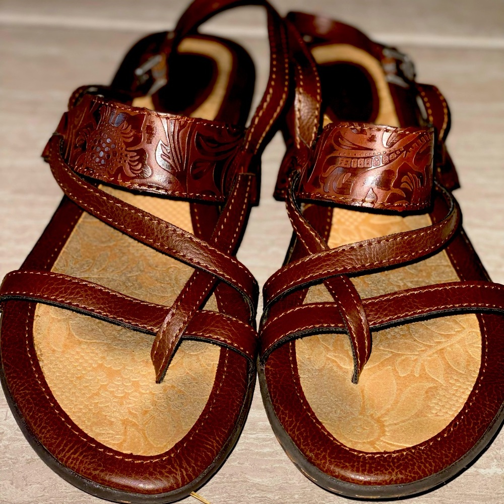 b.o.c. Brown Strappy Sandals